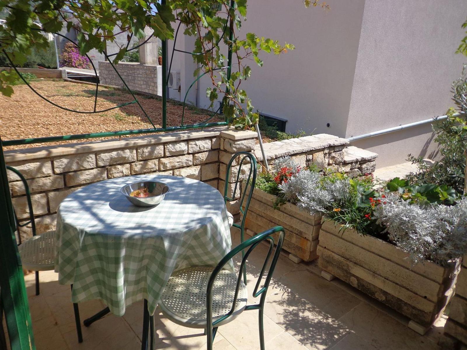 Apartment Brane Bol Dış mekan fotoğraf