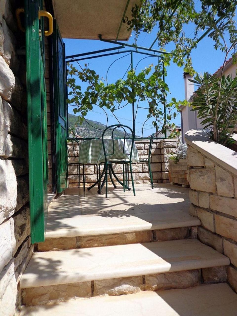 Apartment Brane Bol Dış mekan fotoğraf