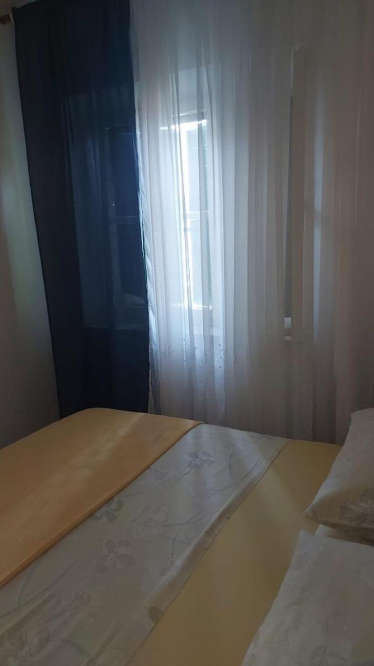 Apartment Brane Bol Dış mekan fotoğraf