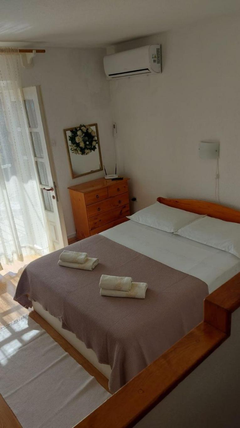 Apartment Brane Bol Dış mekan fotoğraf