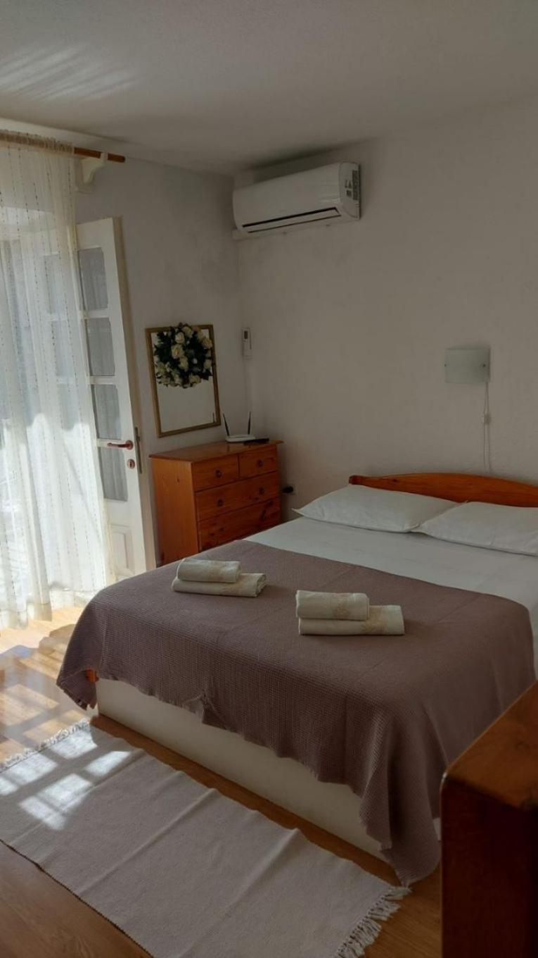 Apartment Brane Bol Dış mekan fotoğraf